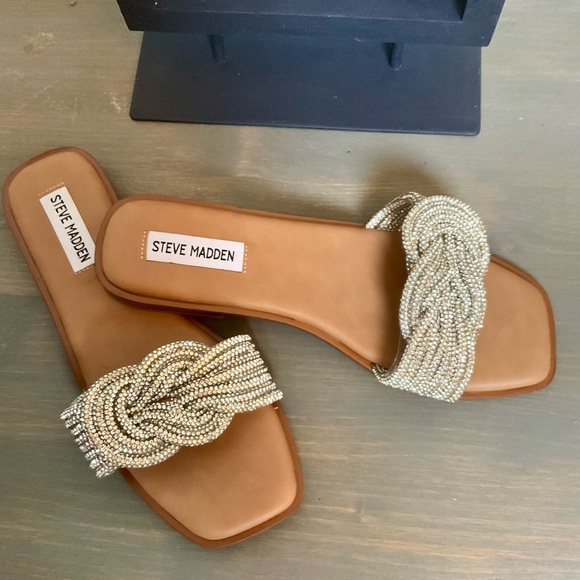 Bling ladies slides. - Picture 2 of 8